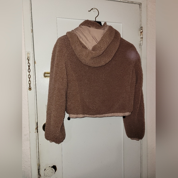 Puffer jacket Love Tree brand women's Size Medium - Picture 3 of 9